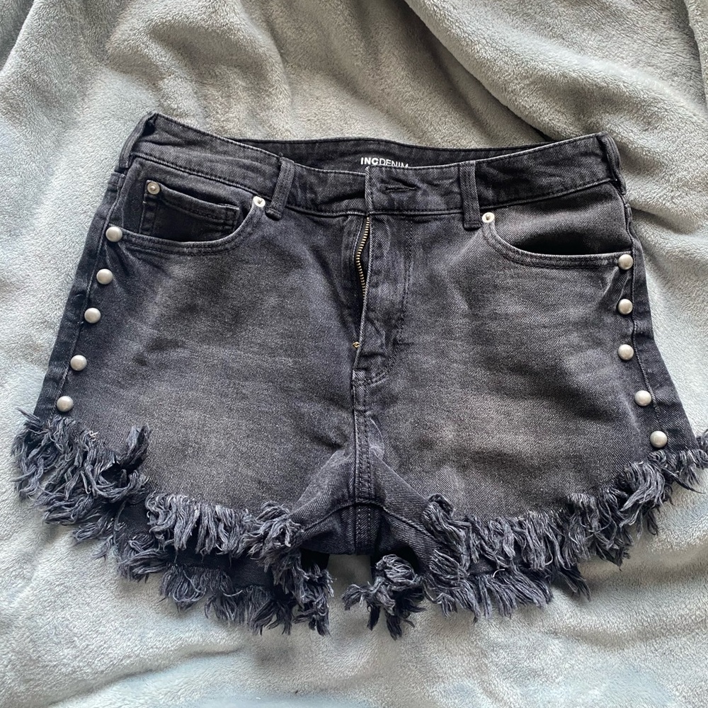 INC grunge shorts